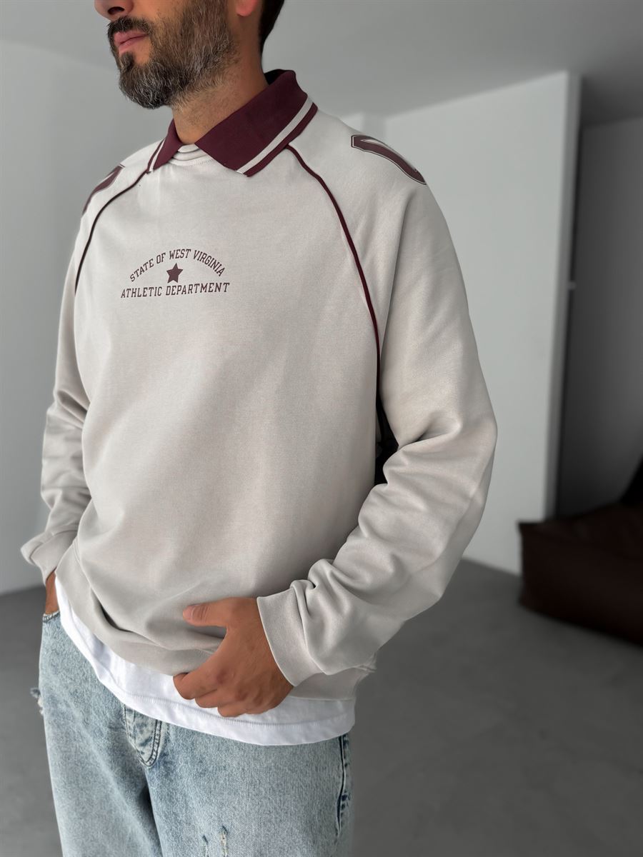 09 Embossed Sweatshirt