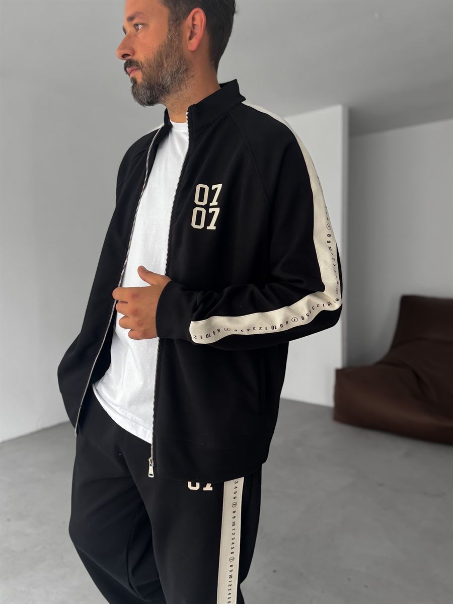 0707 Printed Zipped Sweatshirt