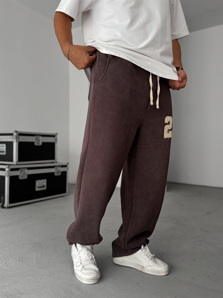 23 Patched Washed Fleece-Lined Sweatpants