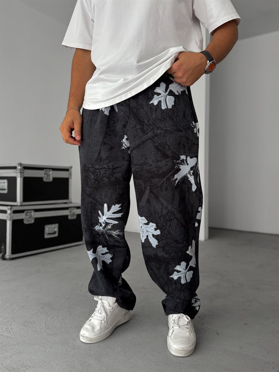 Leaf Patterned Baggy Sweatpants
