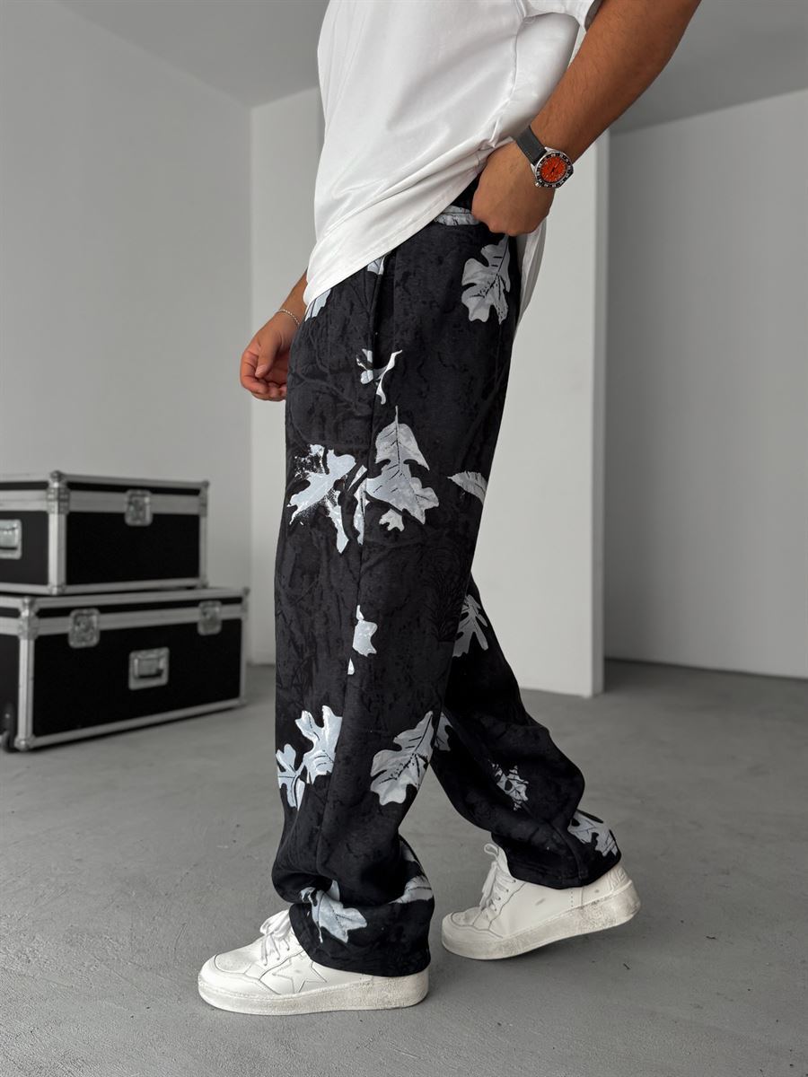 Leaf Patterned Baggy Sweatpants