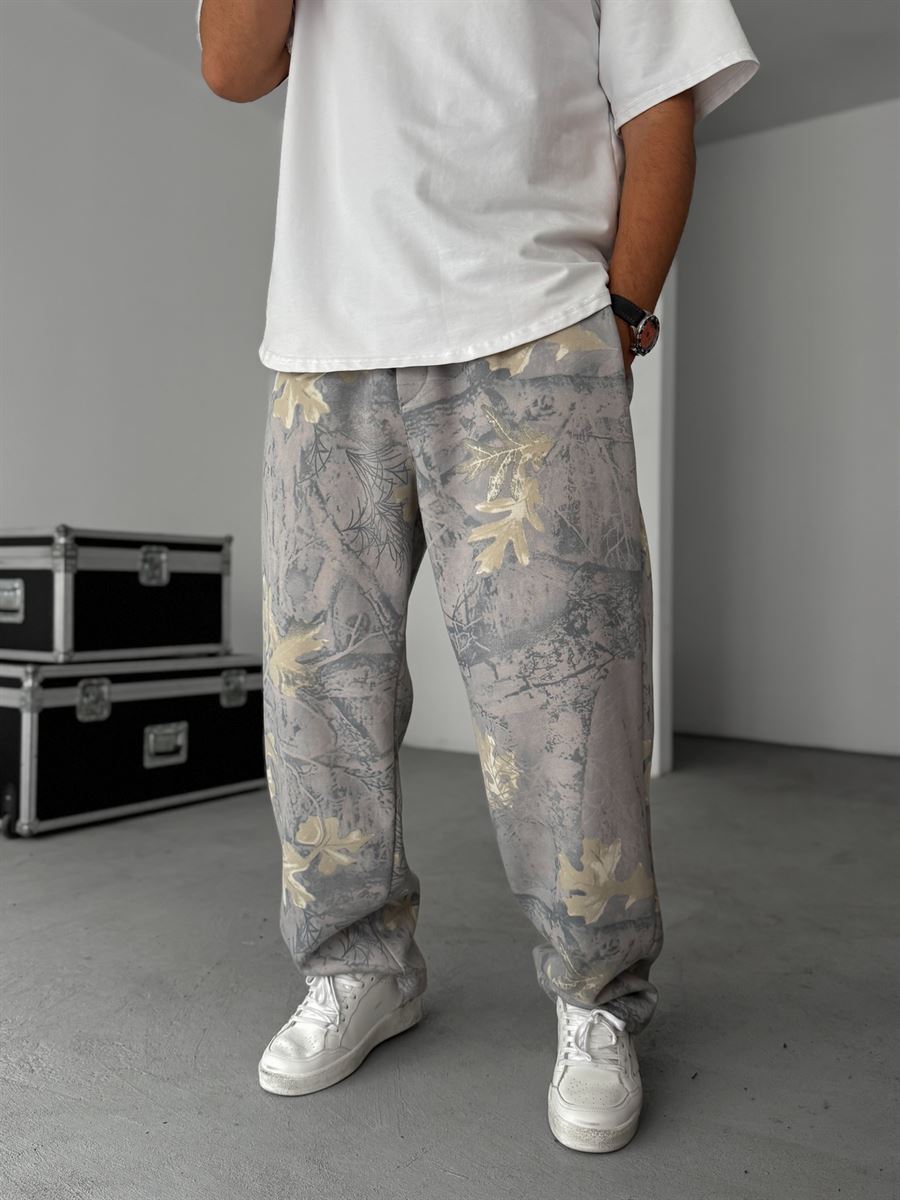 Leaf Patterned Baggy Sweatpants