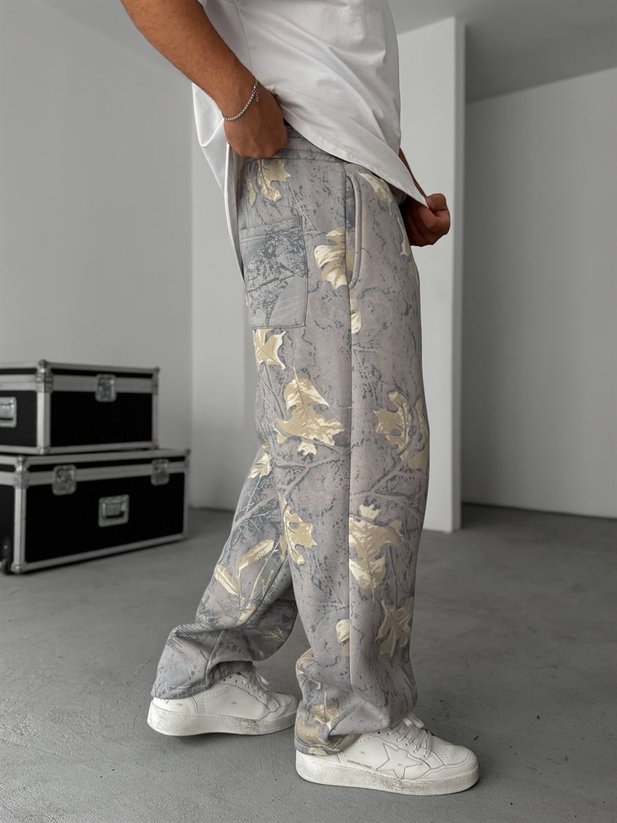 Leaf Patterned Baggy Sweatpants