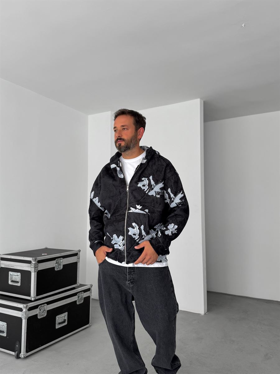 Leaf Patterned Zipped Sweatshirt