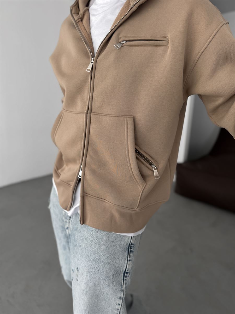 Zipped Pocket Hooded Sweatshirt