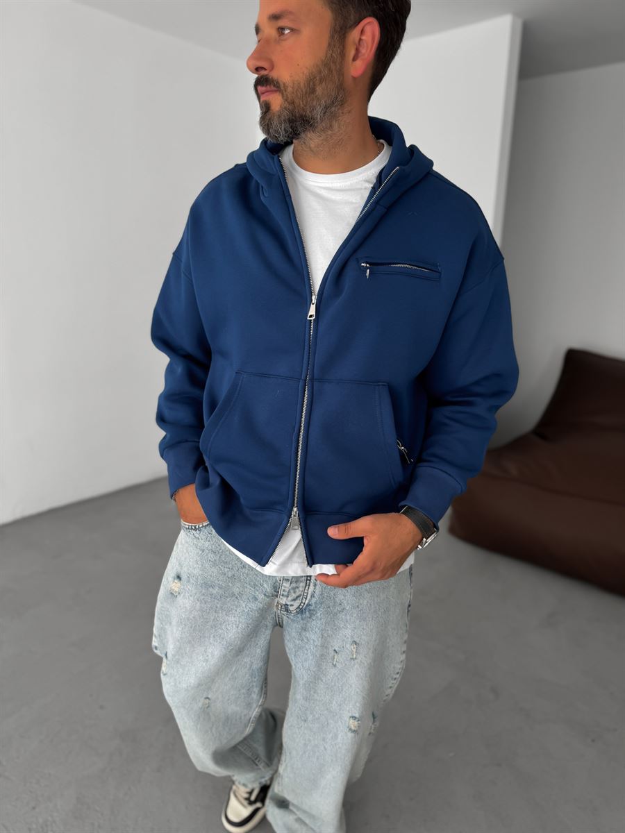 Zipped Pocket Hooded Sweatshirt