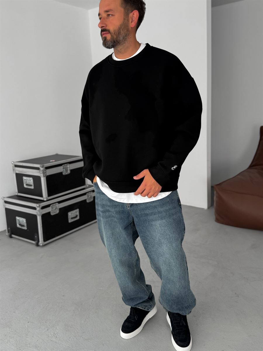 BB Embroidered Basic Oversize Sweatshirt