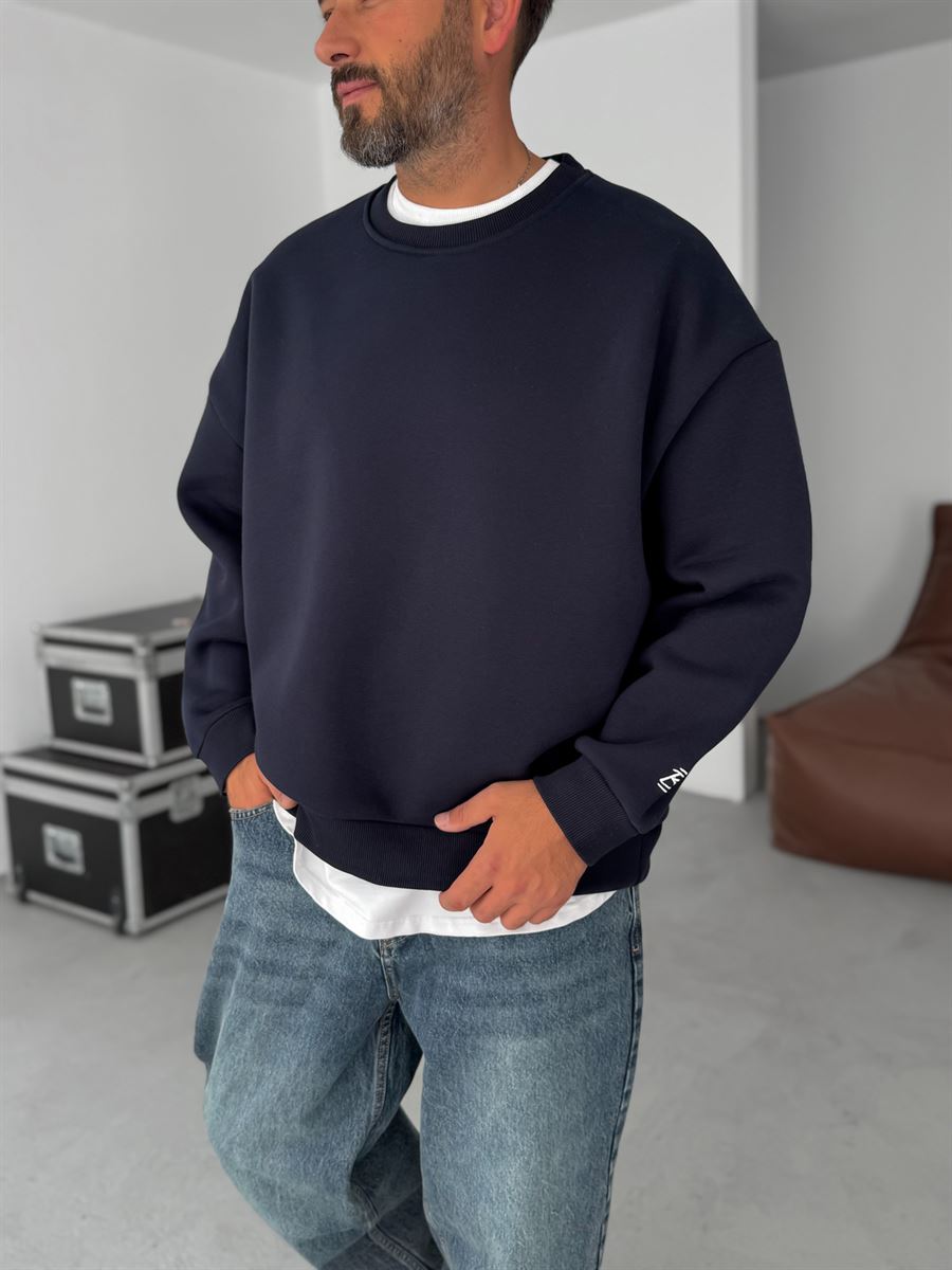 BB Embroidered Basic Oversize Sweatshirt