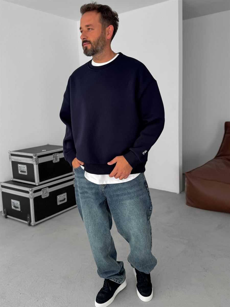 BB Embroidered Basic Oversize Sweatshirt