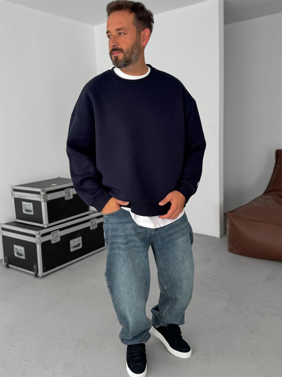 BB Embroidered Basic Oversize Sweatshirt