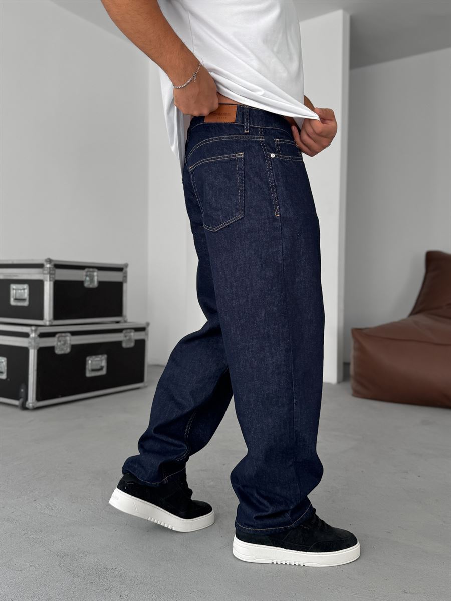 Basic Baggy Jean