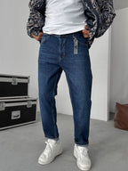 Washed Boyfriend Jean with Accessories