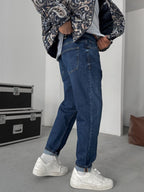 Washed Boyfriend Jean with Accessories