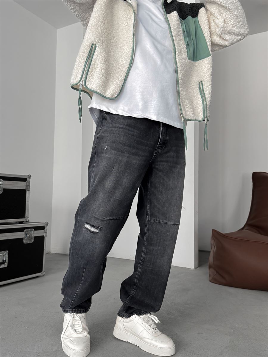 Knee Stitched Distressed Baggy Jean