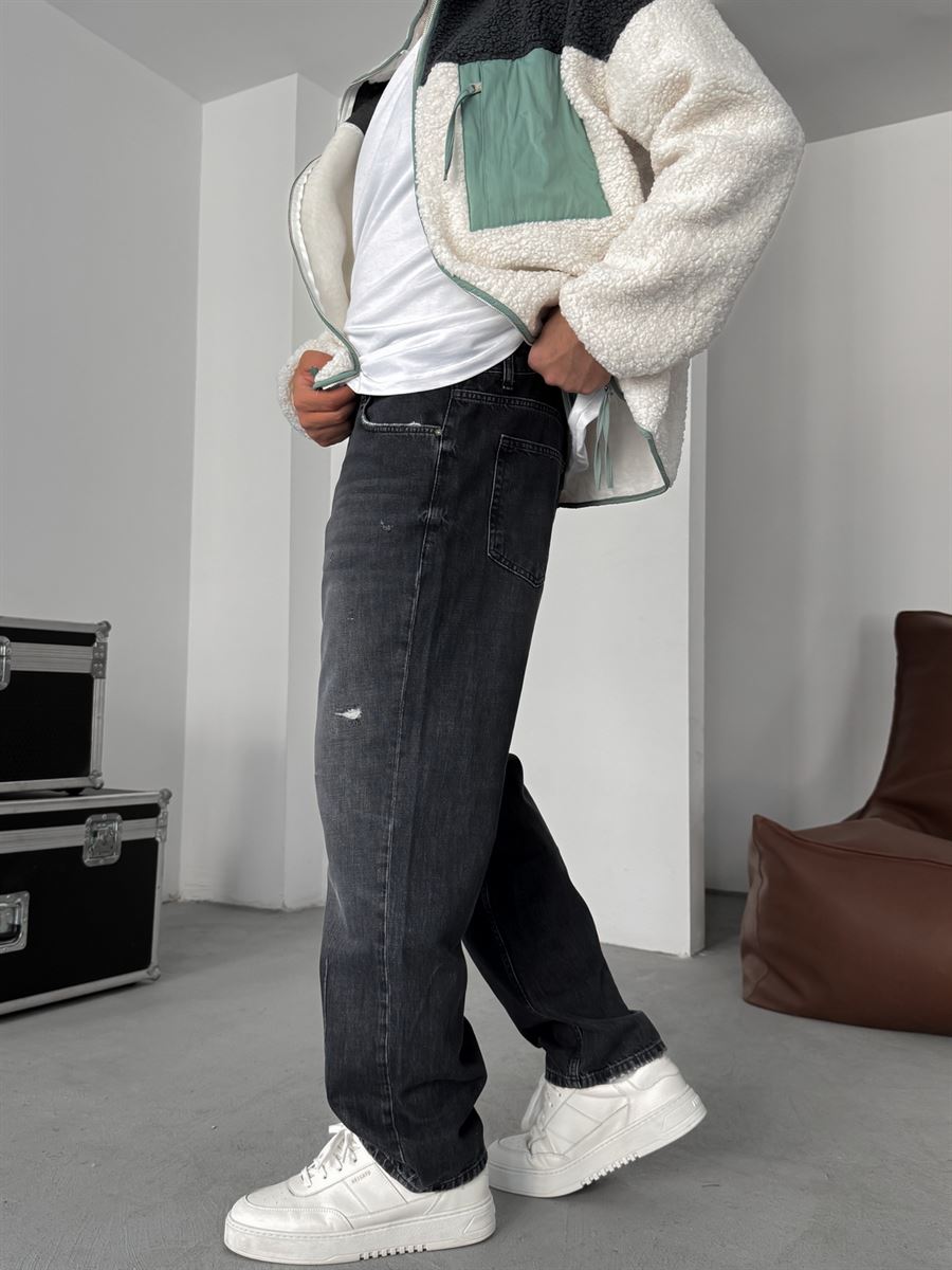 Knee Stitched Distressed Baggy Jean