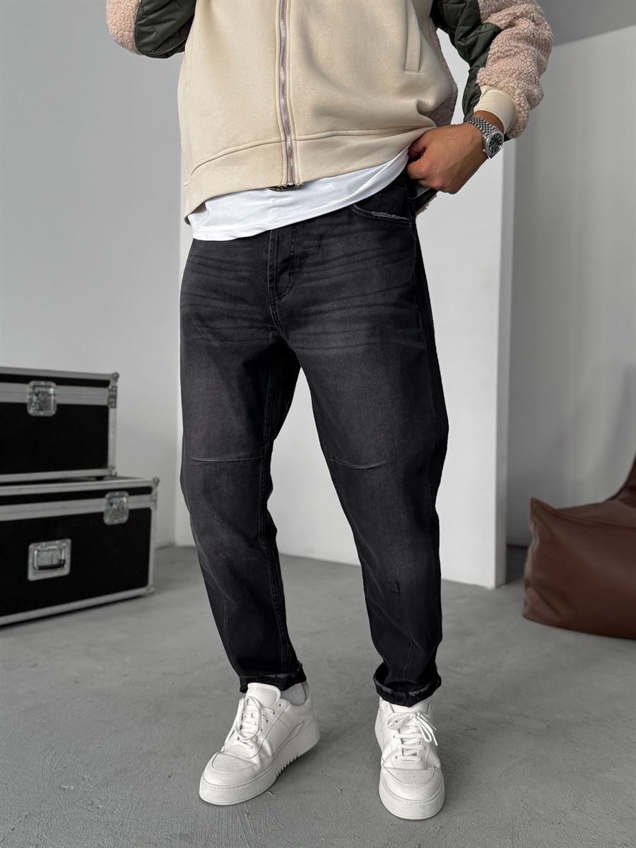 Knee Stitched Washed Regular Jean