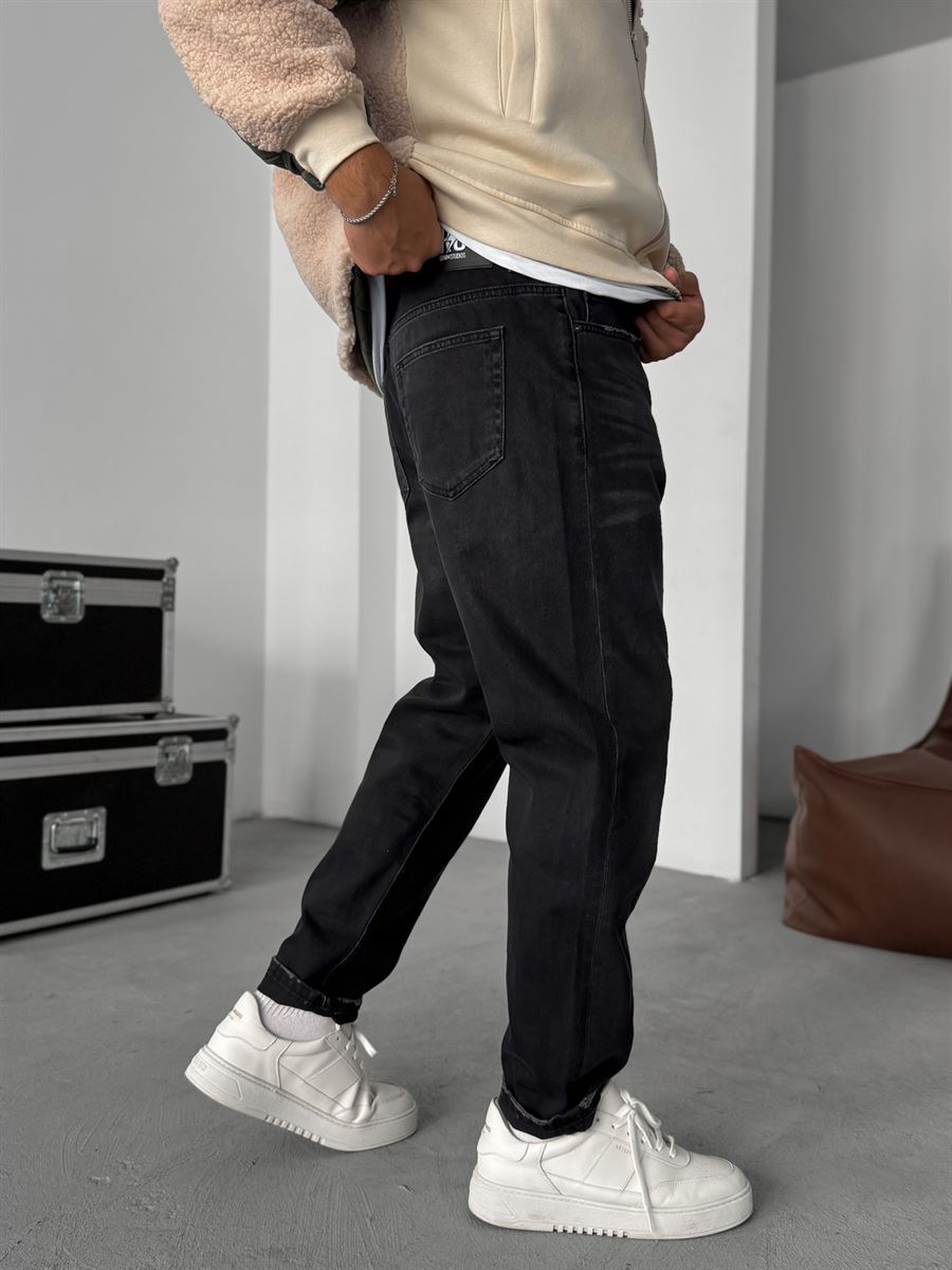 Knee Stitched Washed Regular Jean