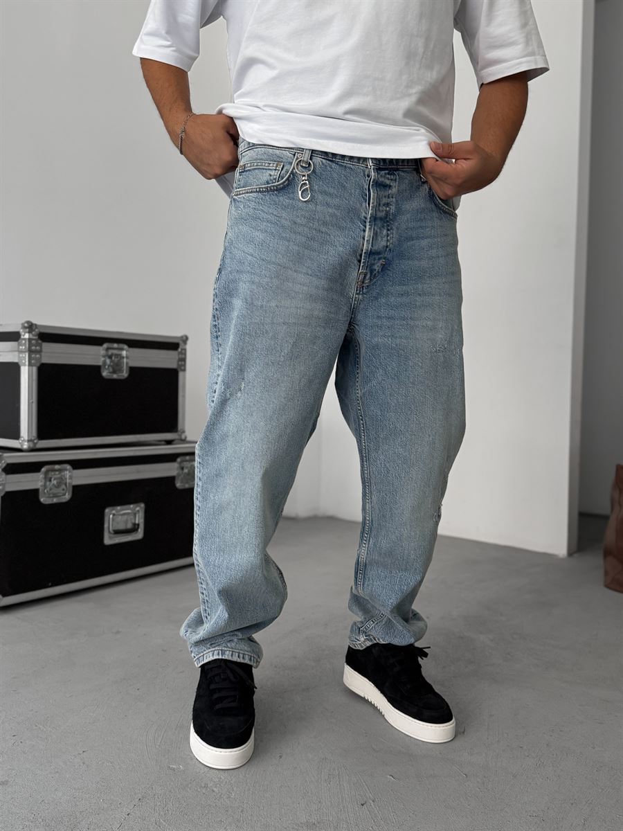 Scratched Distressed Baggy Jean