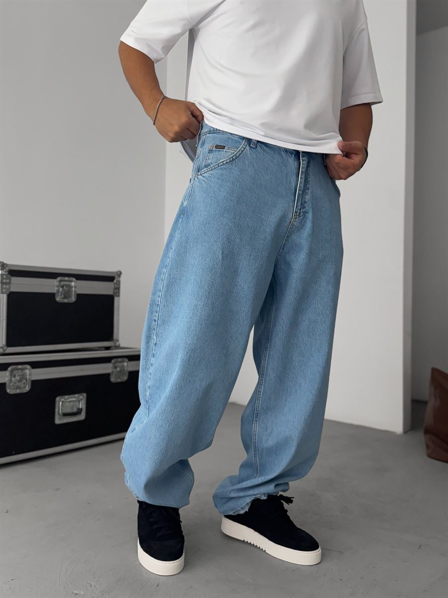 Basic Super Baggy Jean