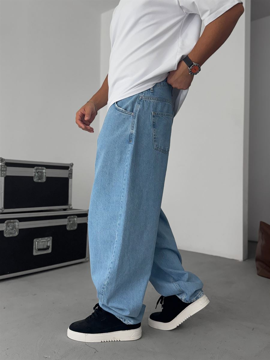 Basic Super Baggy Jean