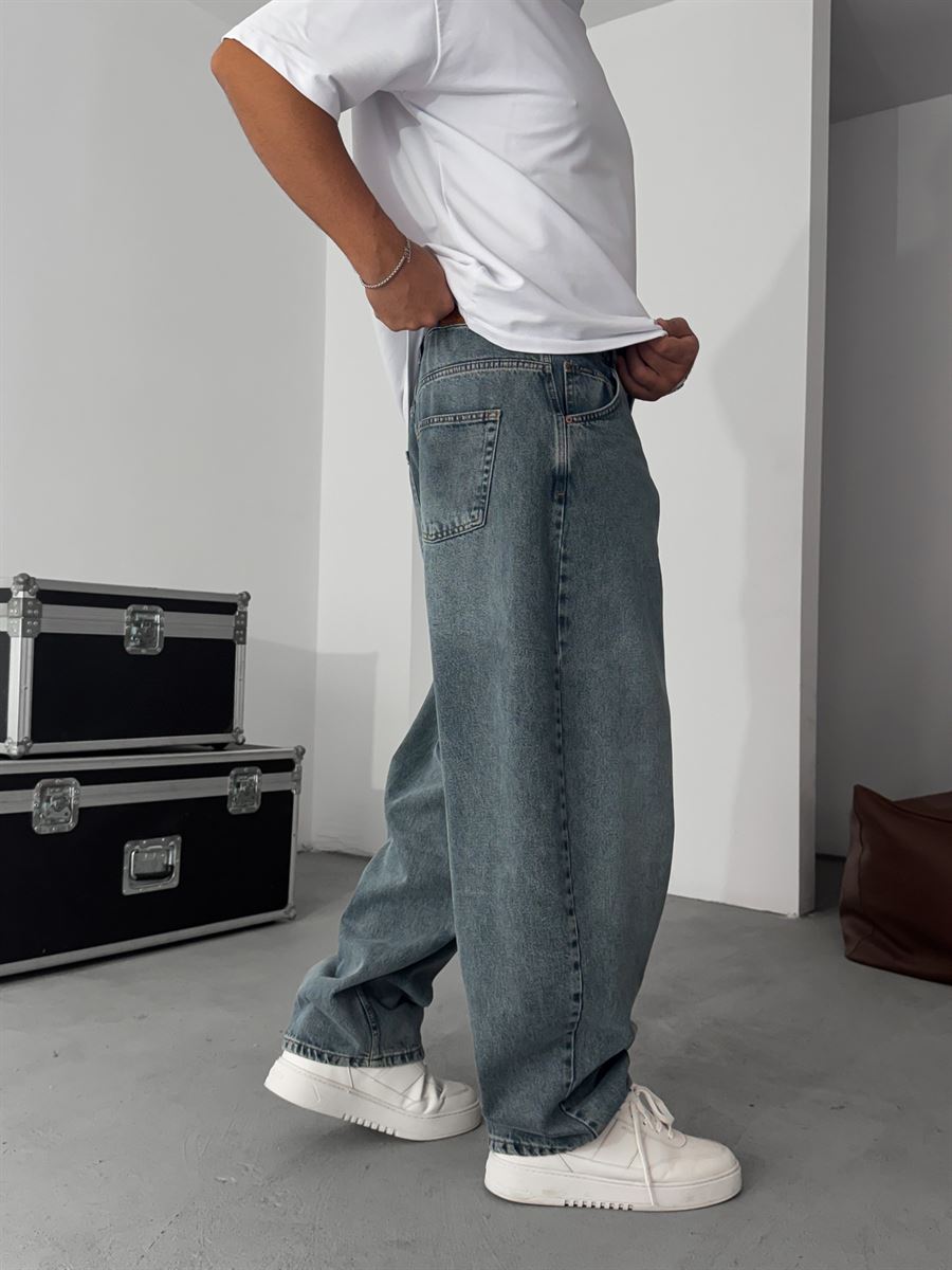 Aged Look Super Baggy Jean
