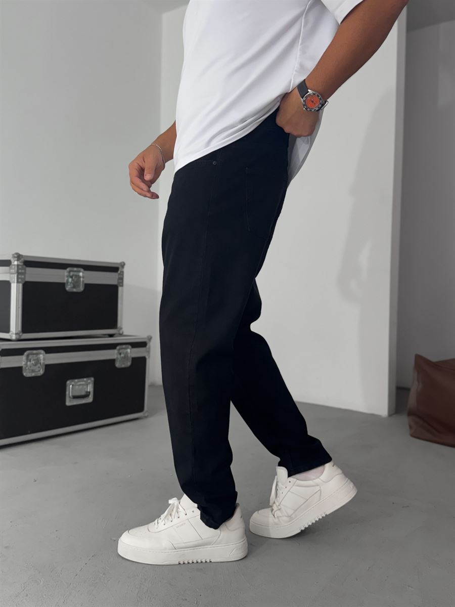 Basic Boyfriend Jean