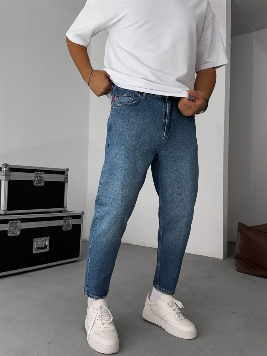 Washed Boyfriend Jean