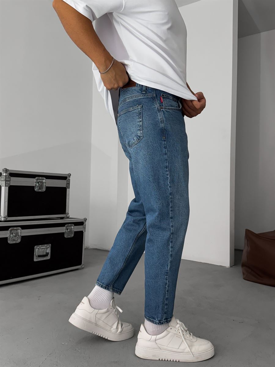 Washed Boyfriend Jean