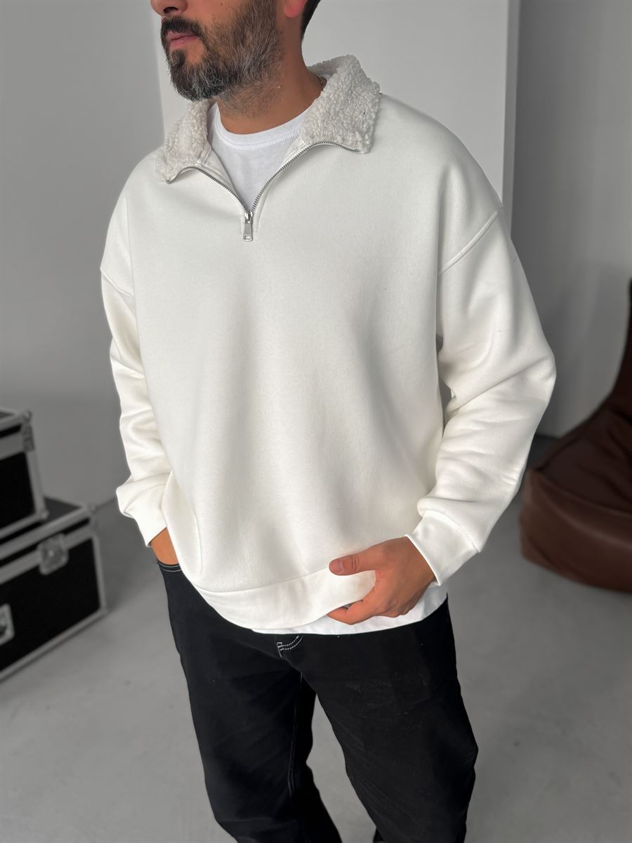 Plush Collar Zipped Sweatshirt