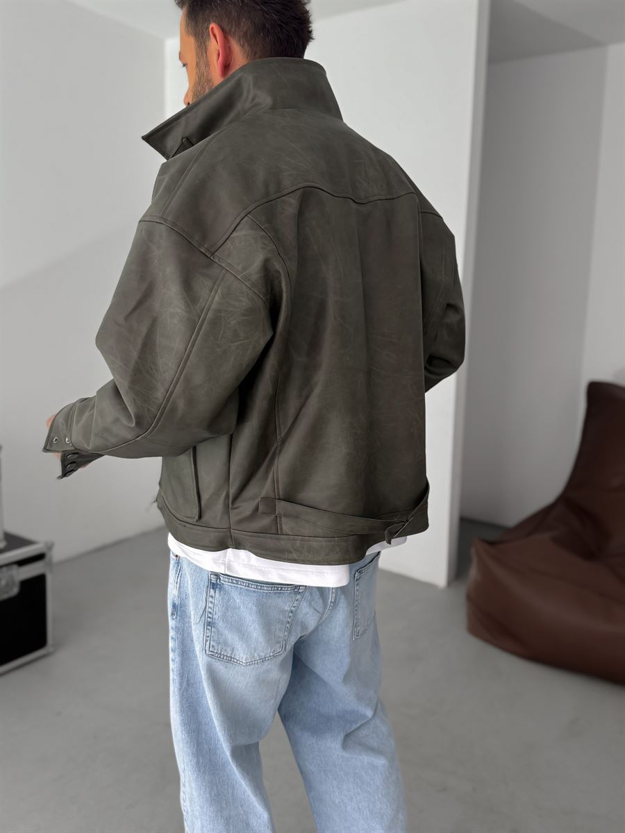 Double Pocket Effected Bomber Leather Jacket