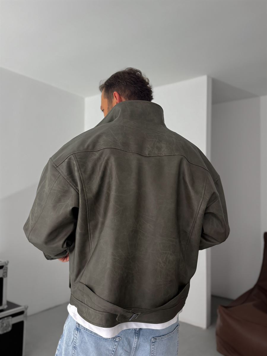 Double Pocket Effected Bomber Leather Jacket