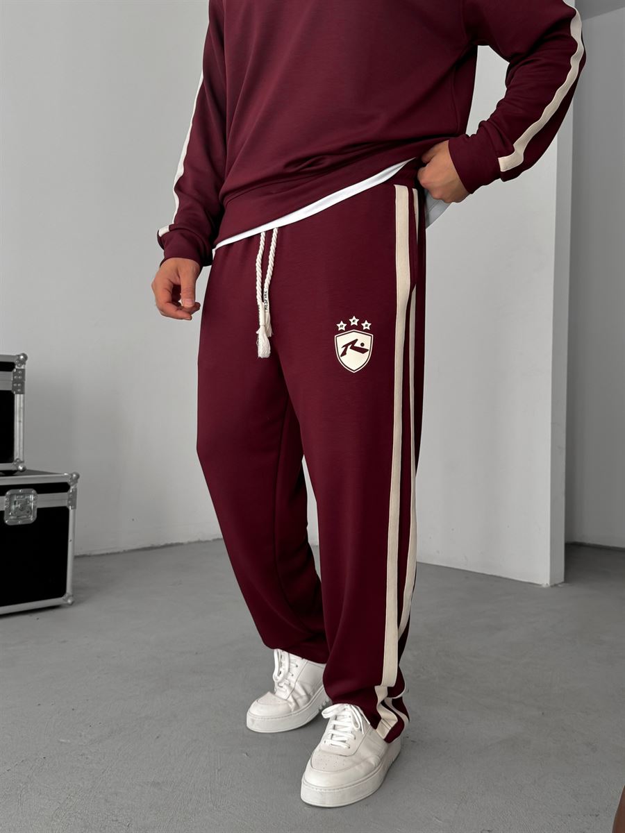 R-Embossed Sweatpants