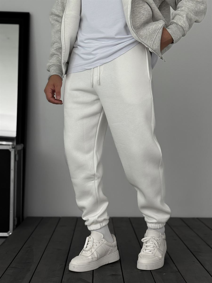 Fleece-Lined Sweatpants with Elastic Hem