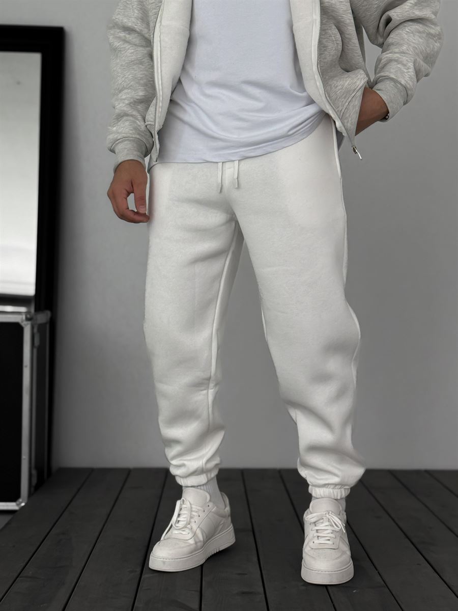 Fleece-Lined Sweatpants with Elastic Hem