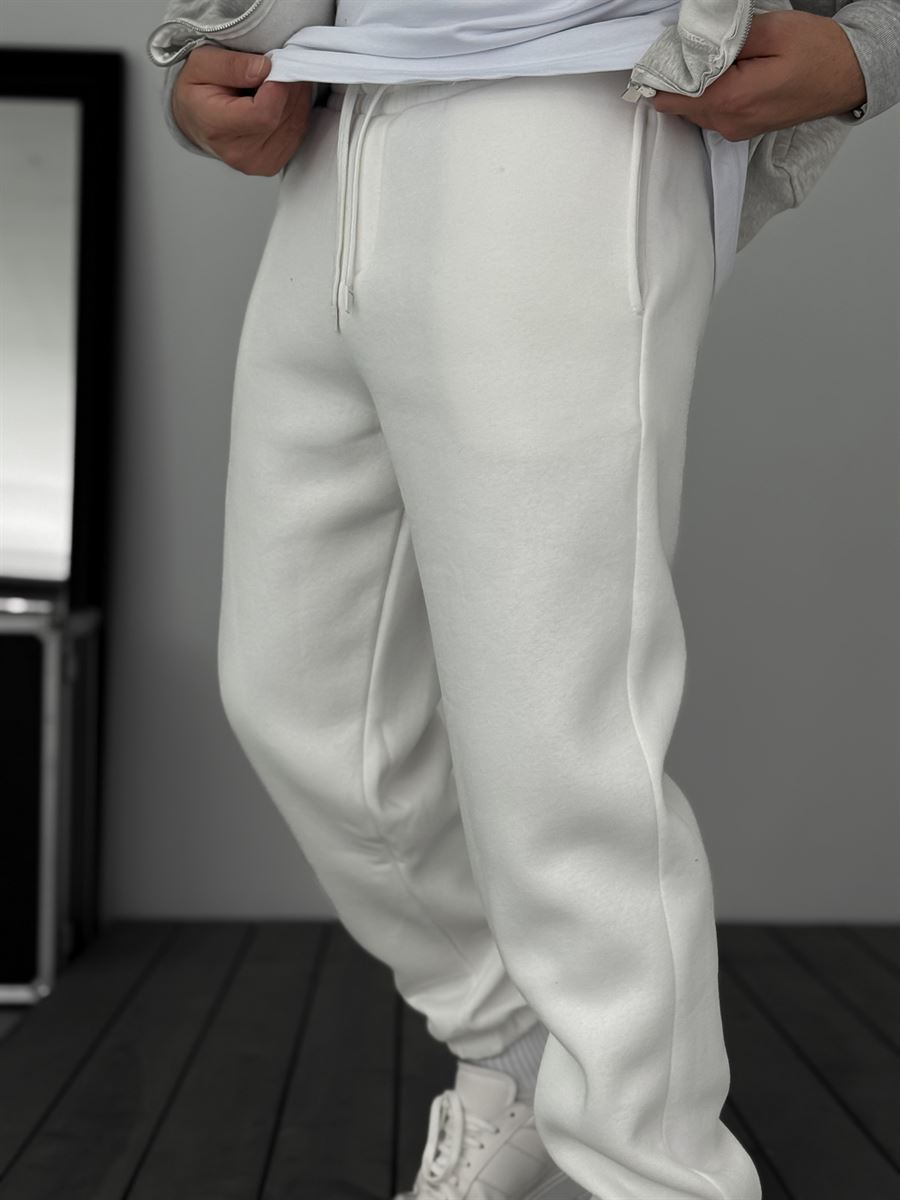 Fleece-Lined Sweatpants with Elastic Hem