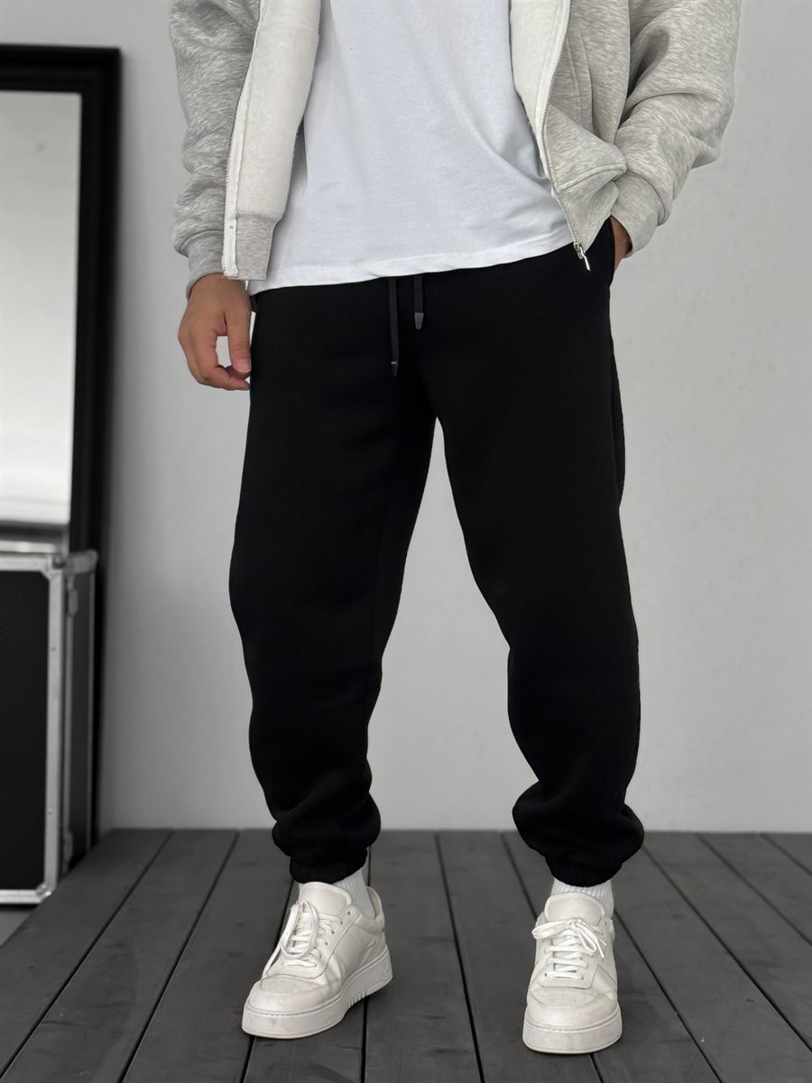 Fleece-Lined Sweatpants with Elastic Hem