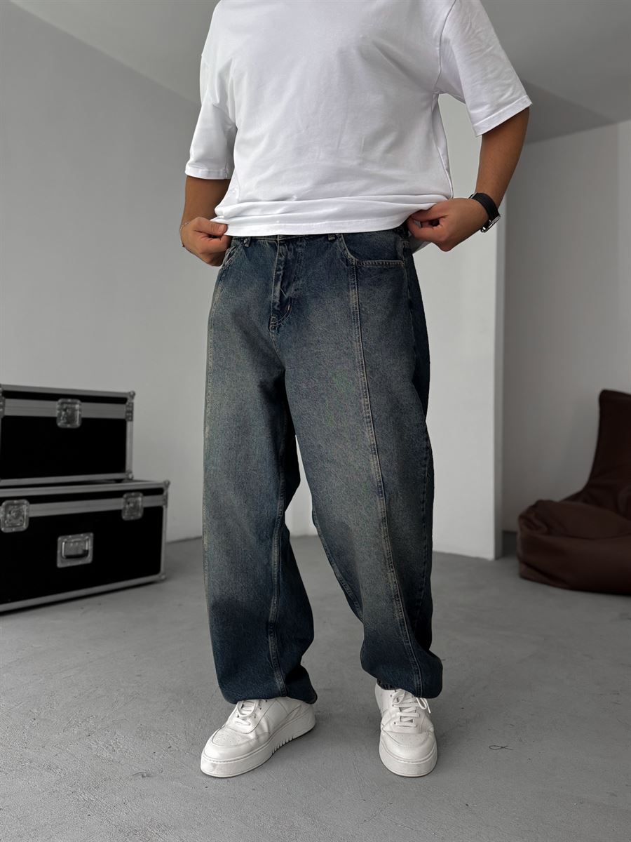 Front Stitched Baggy Jean