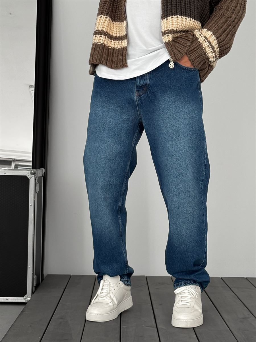 Stonewashed Baggy Jean