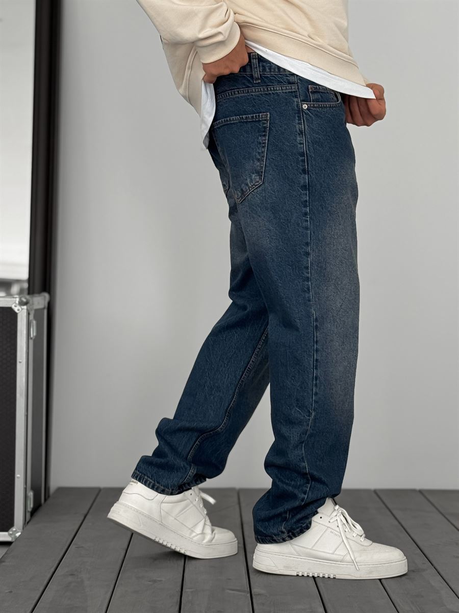 Stonewashed Baggy Jean