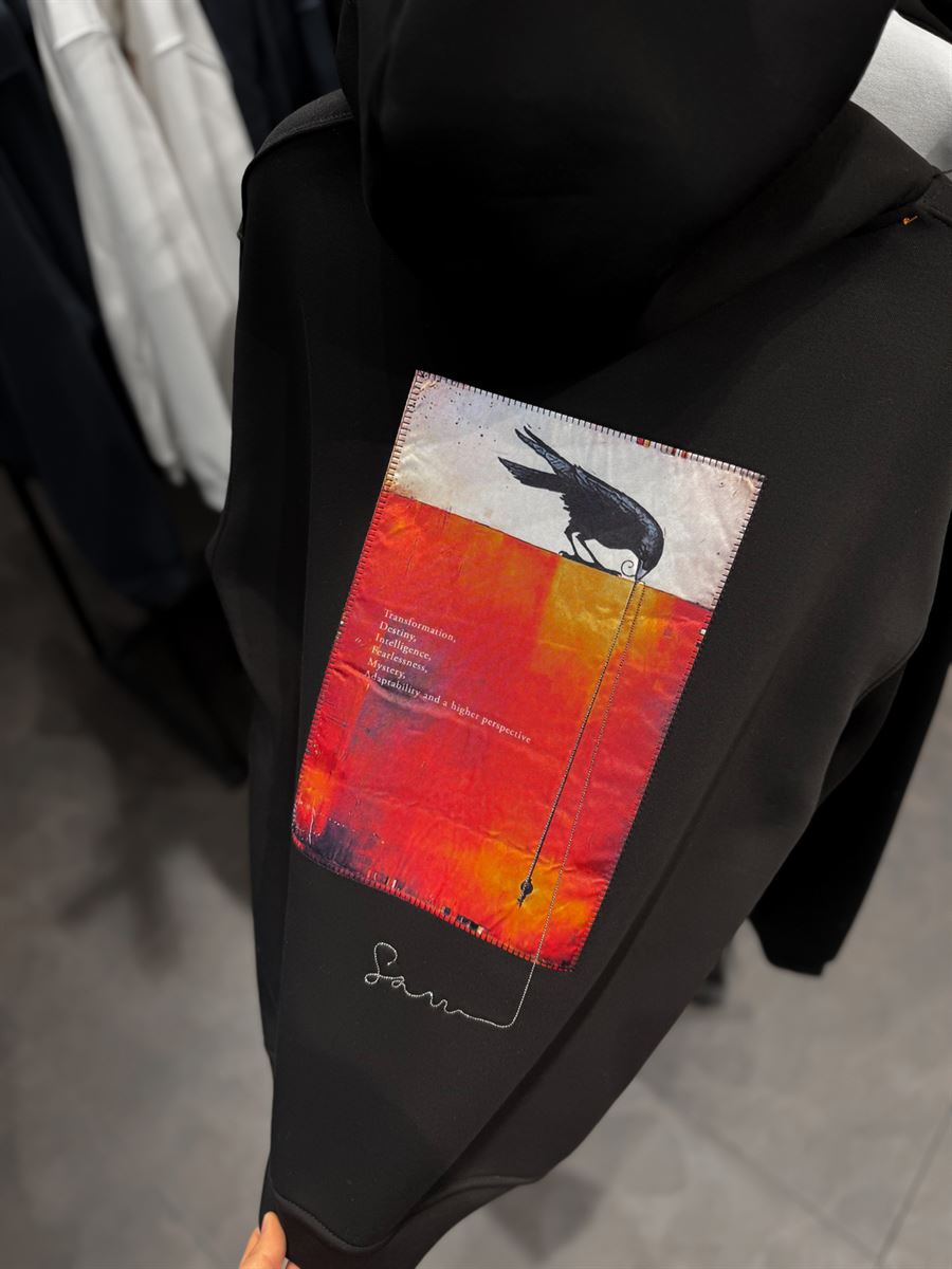 Crow Patched Sweatshirt