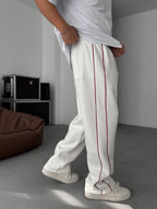 Traces Embroidered Sweatpants