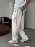 Traces Embroidered Sweatpants