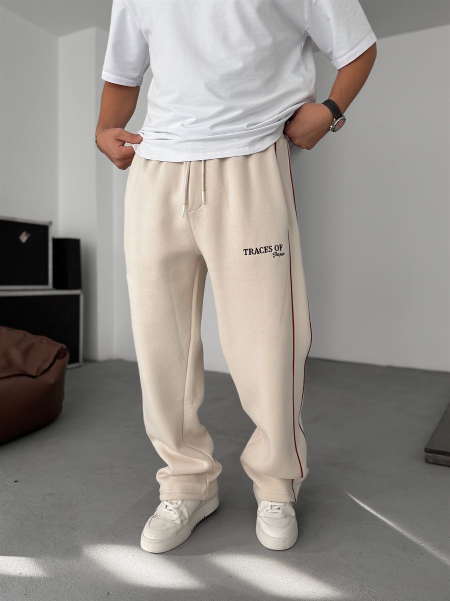 Traces Embroidered Sweatpants