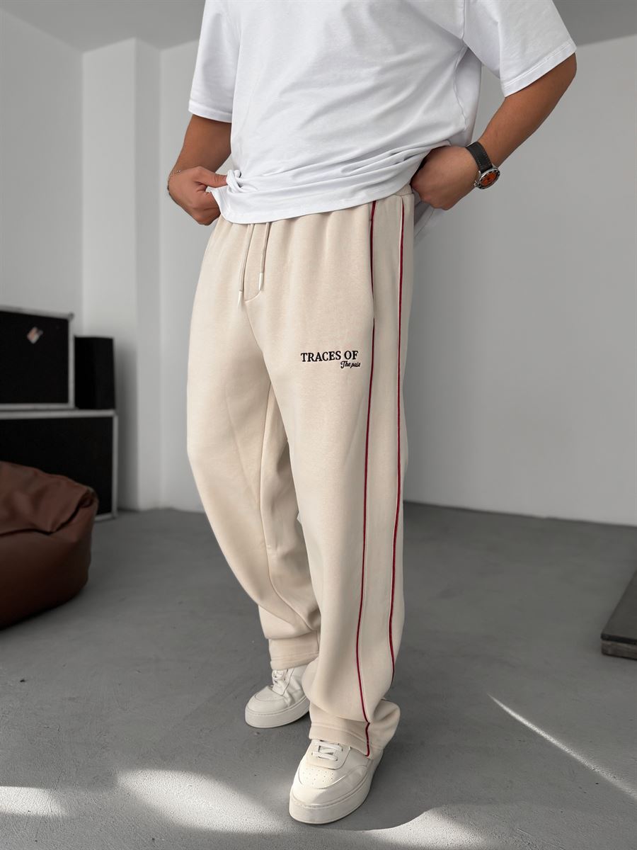 Traces Embroidered Sweatpants