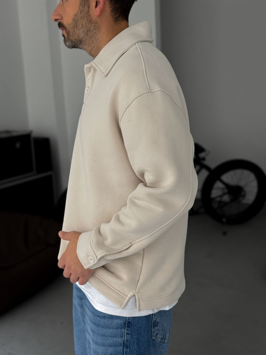 Buttoned Collar Sweatshirt