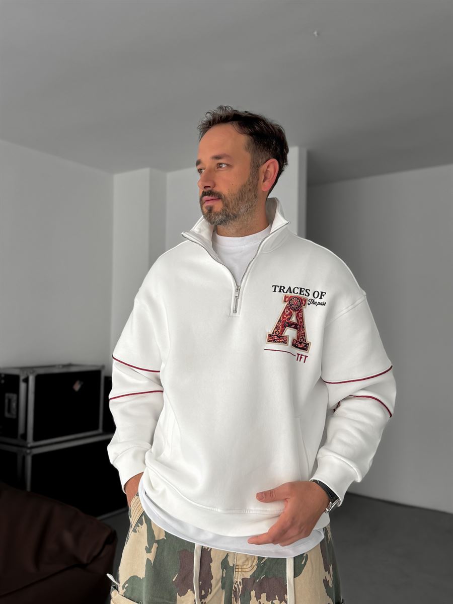 A-Embroidered Sweatshirt