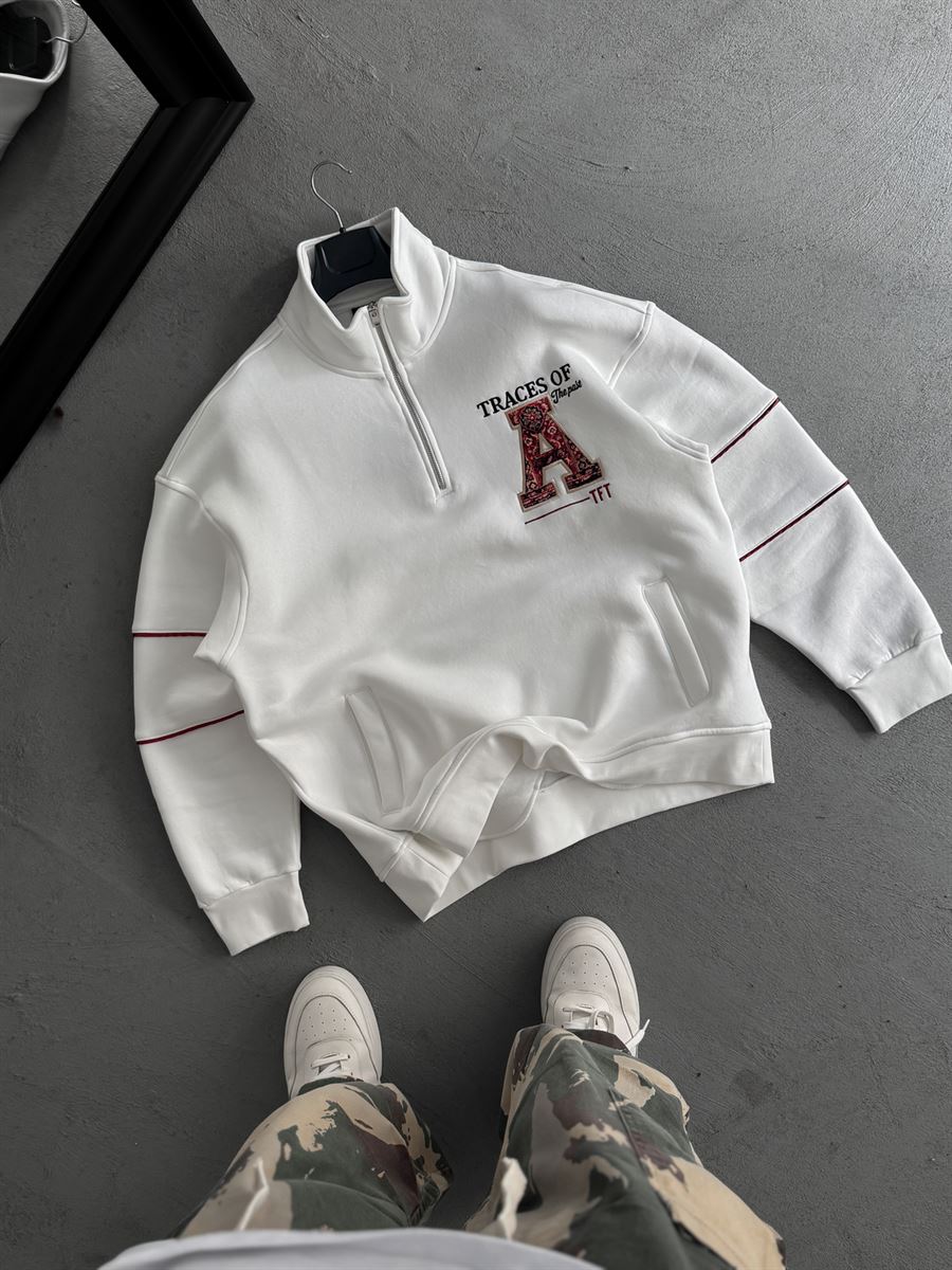 A-Embroidered Sweatshirt