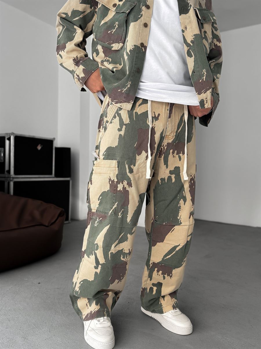 Camouflage Cargo Pants