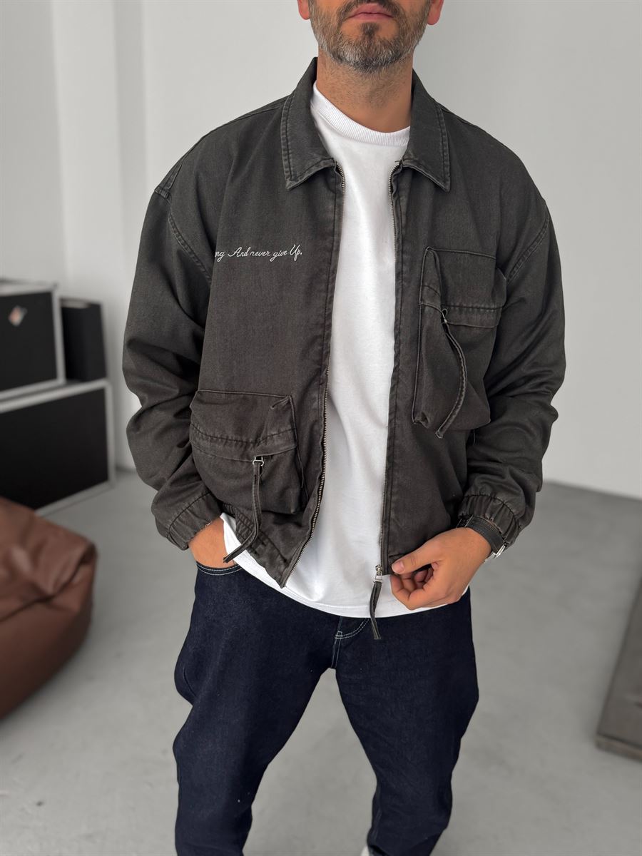 Large Pocket Zipped Jacket