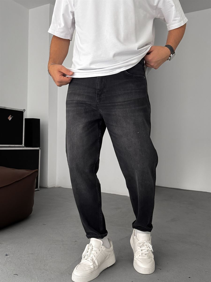 Washed Boyfriend Jean